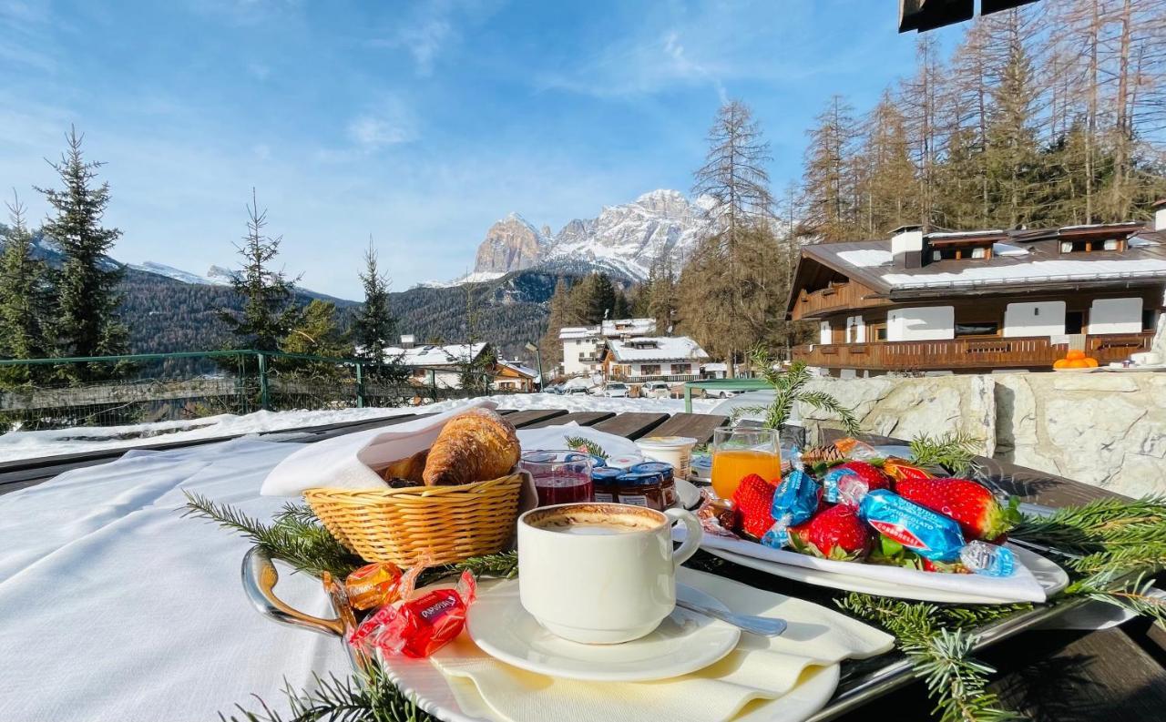 Hotel Mirage Cortina d'Ampezzo Exterior foto