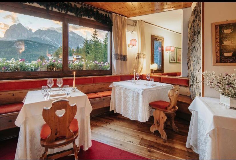 Hotel Mirage Cortina d'Ampezzo Exterior foto