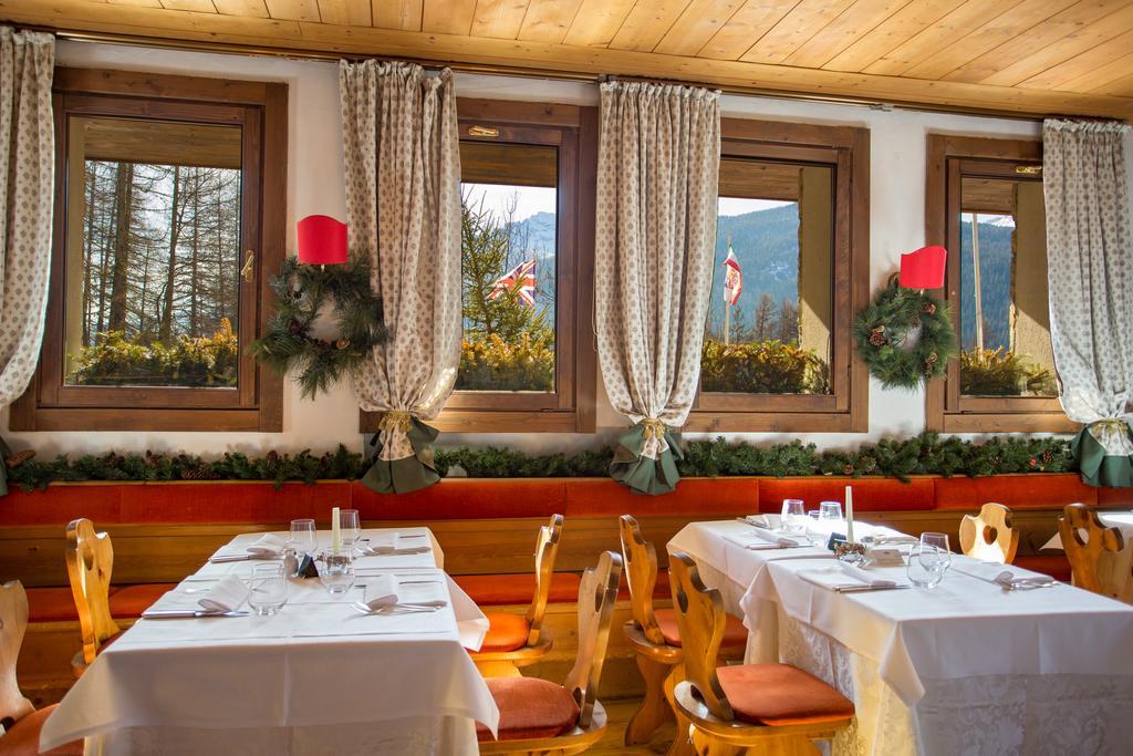 Hotel Mirage Cortina d'Ampezzo Exterior foto