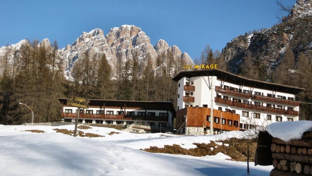 Hotel Mirage Cortina d'Ampezzo Exterior foto