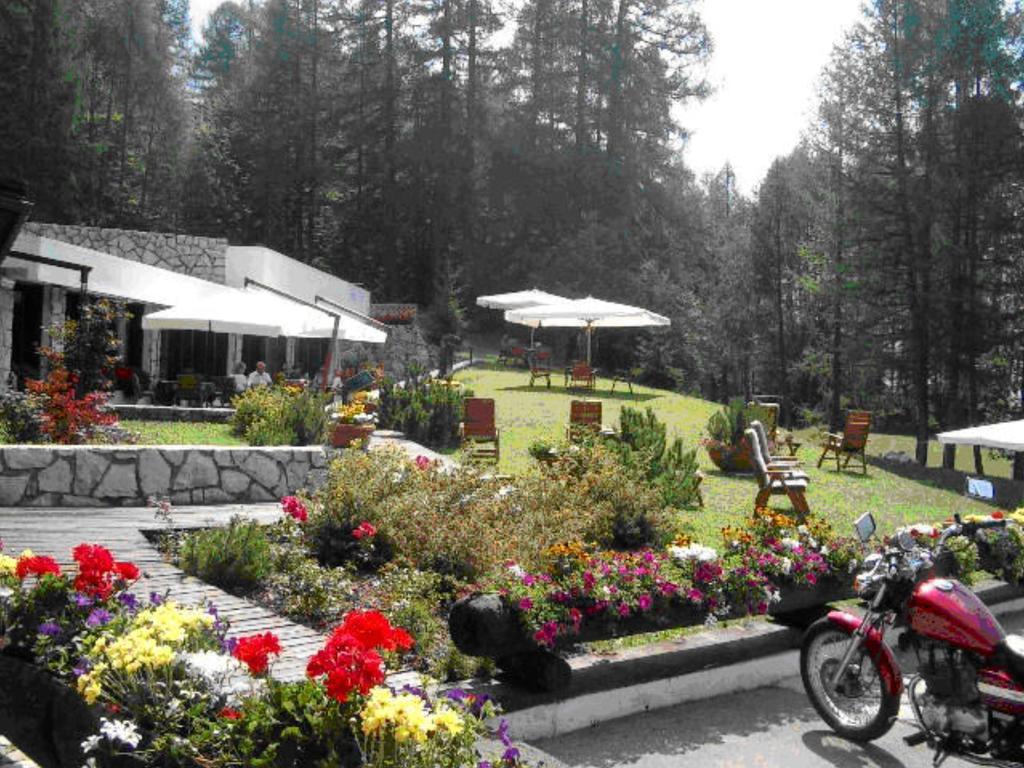 Hotel Mirage Cortina d'Ampezzo Exterior foto
