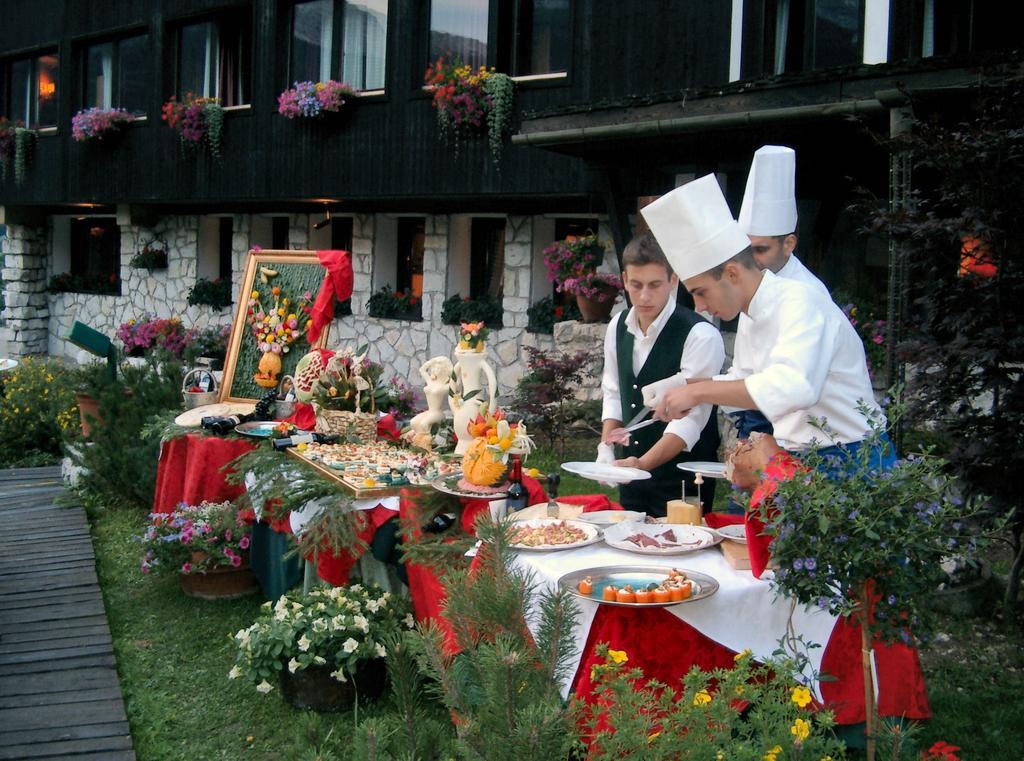 Hotel Mirage Cortina d'Ampezzo Exterior foto