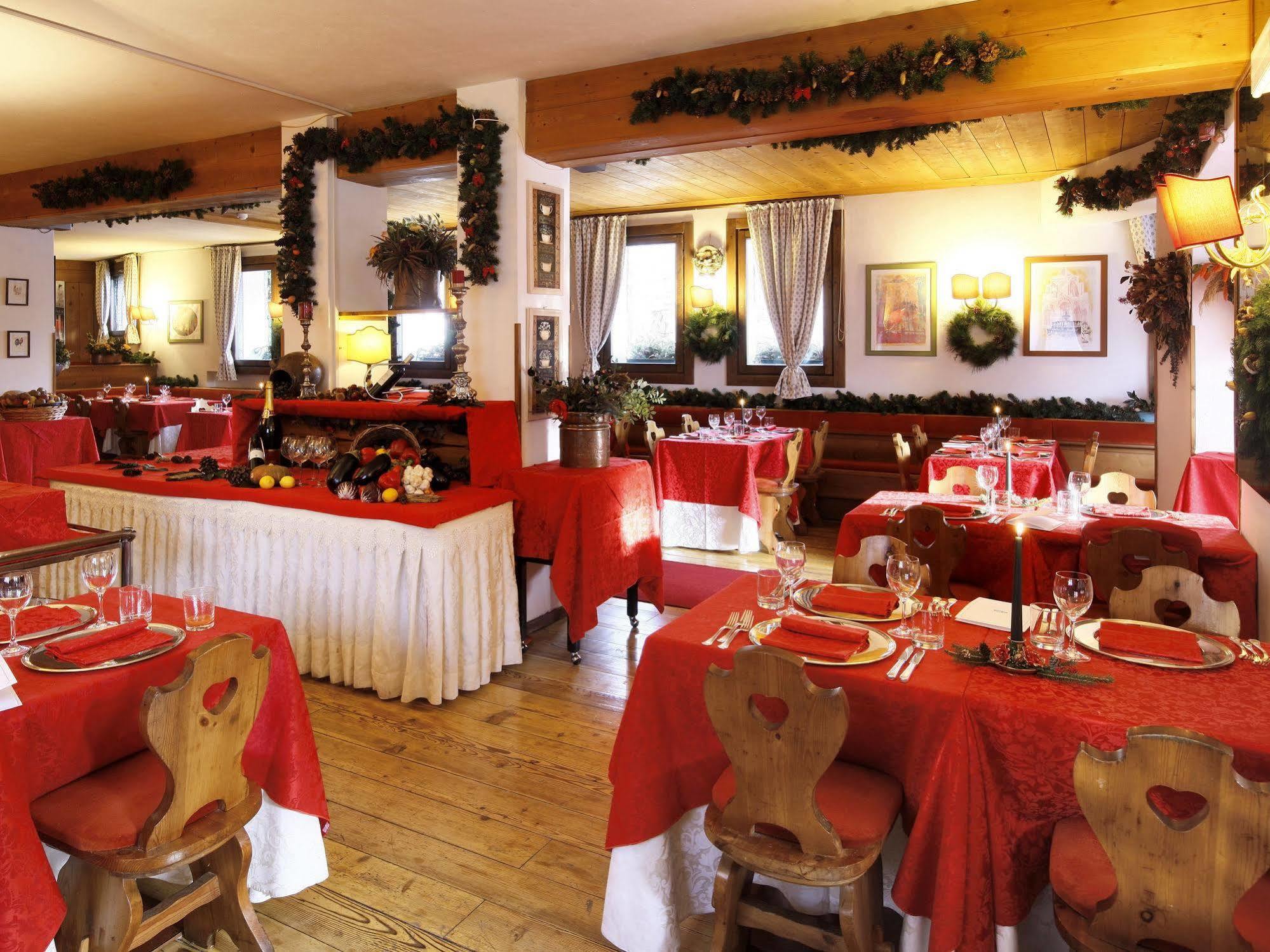 Hotel Mirage Cortina d'Ampezzo Exterior foto