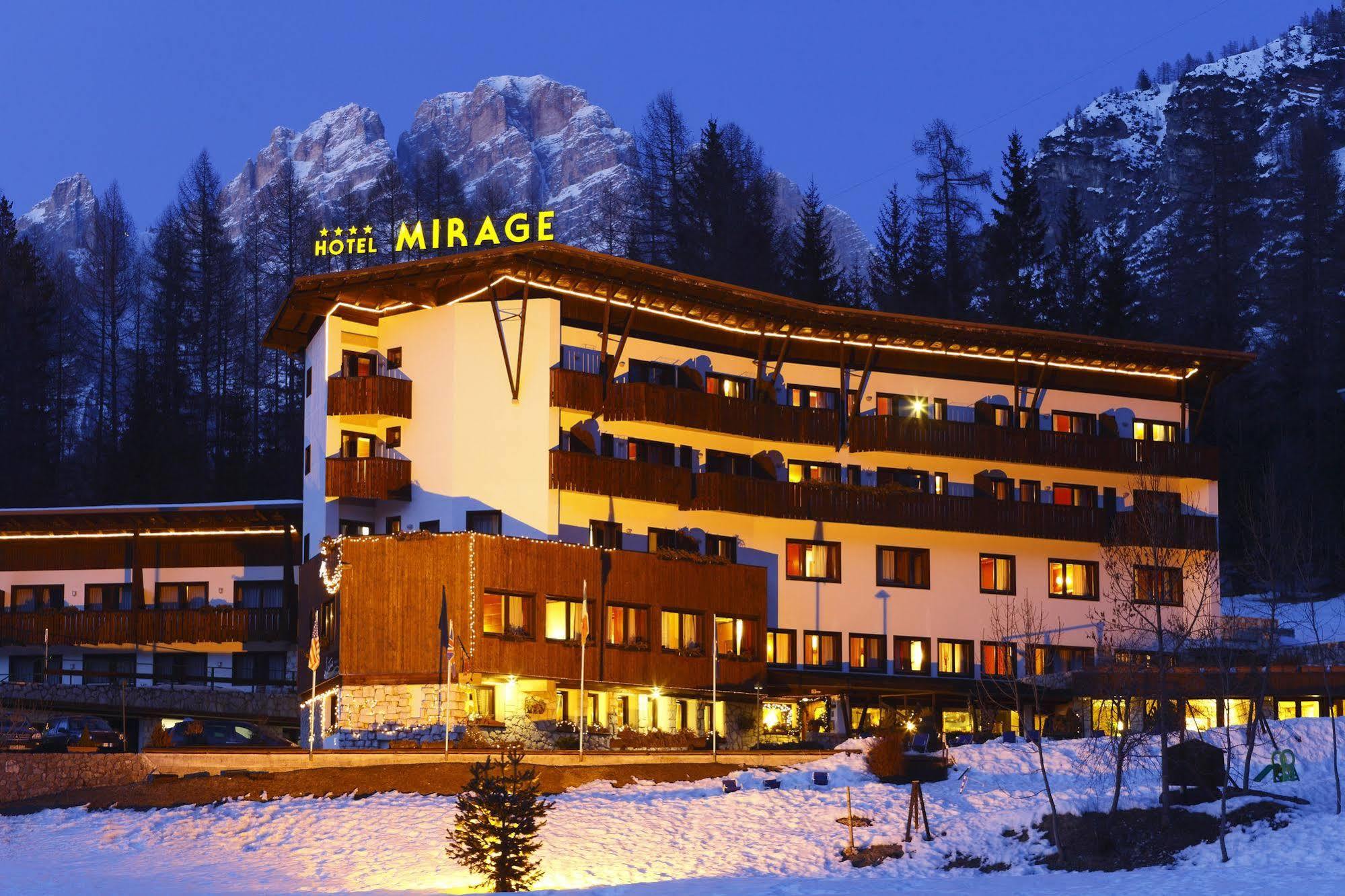 Hotel Mirage Cortina d'Ampezzo Exterior foto